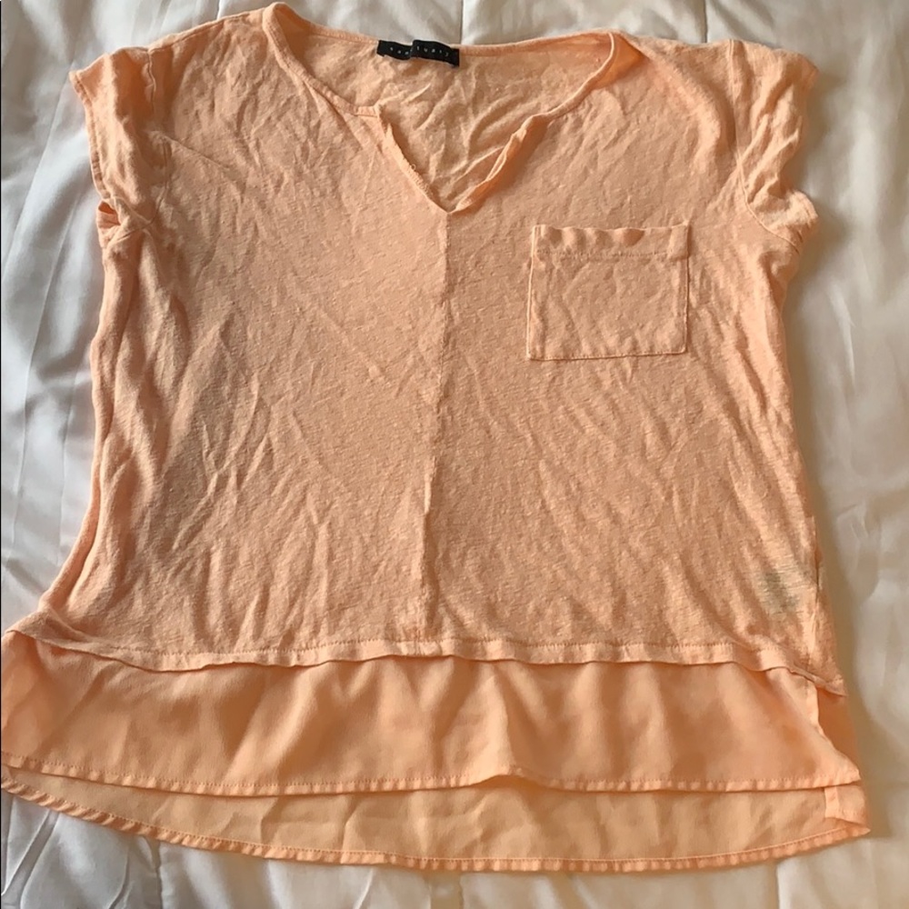 Short sleeve shirt with pocket